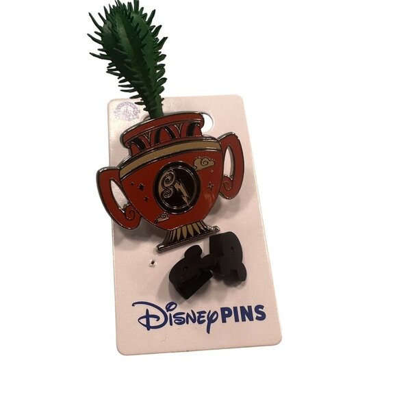 Disney Zeus Pottery Trading Pin Planter Hercules 2024 Terrarium Succulent Badge - Picture 1 of 7